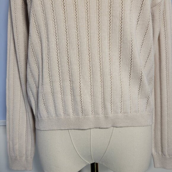 Hello Franki Large Light Oatmeal Cream Crewneck Longsleeve Lightweight Sweater - Picture 3 of 10
